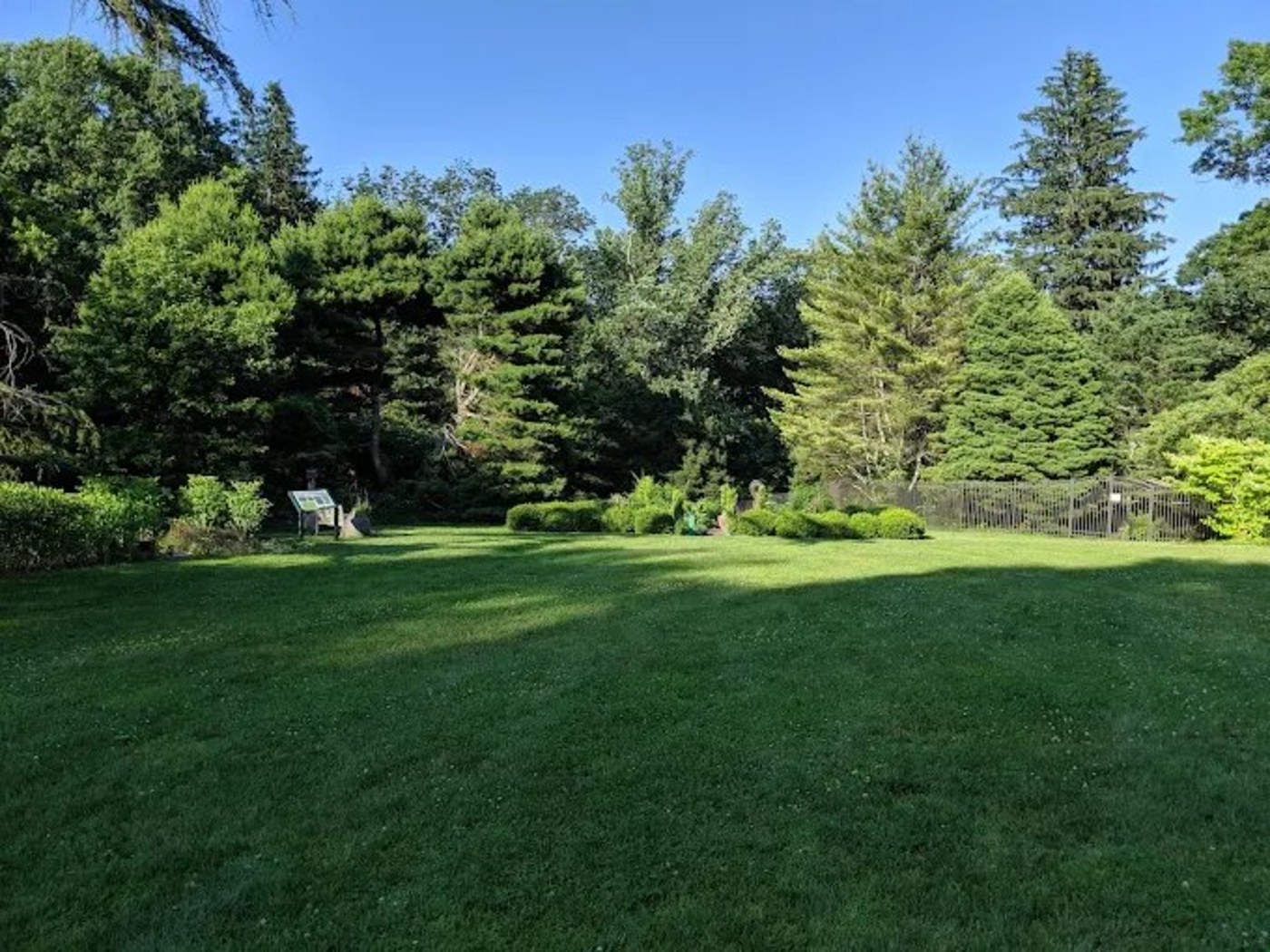 Bartlett Arboretum & Gardens